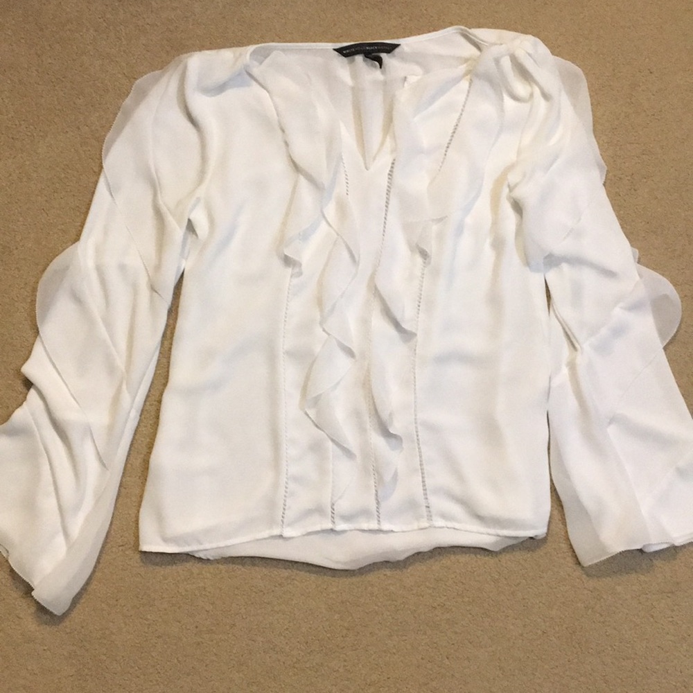 White House Black Market sz 2 white top